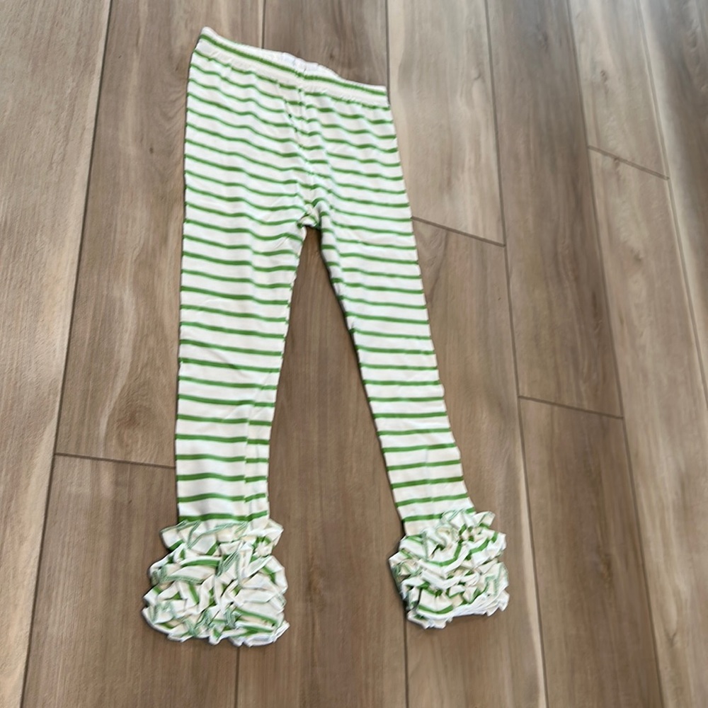 EUC Oh Deer Children’s Boutique Girls Size 8 Ruffle Leggings Green Stretch